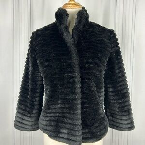 Women’s Black XS Cropped Express Faux Fur‎ Coat